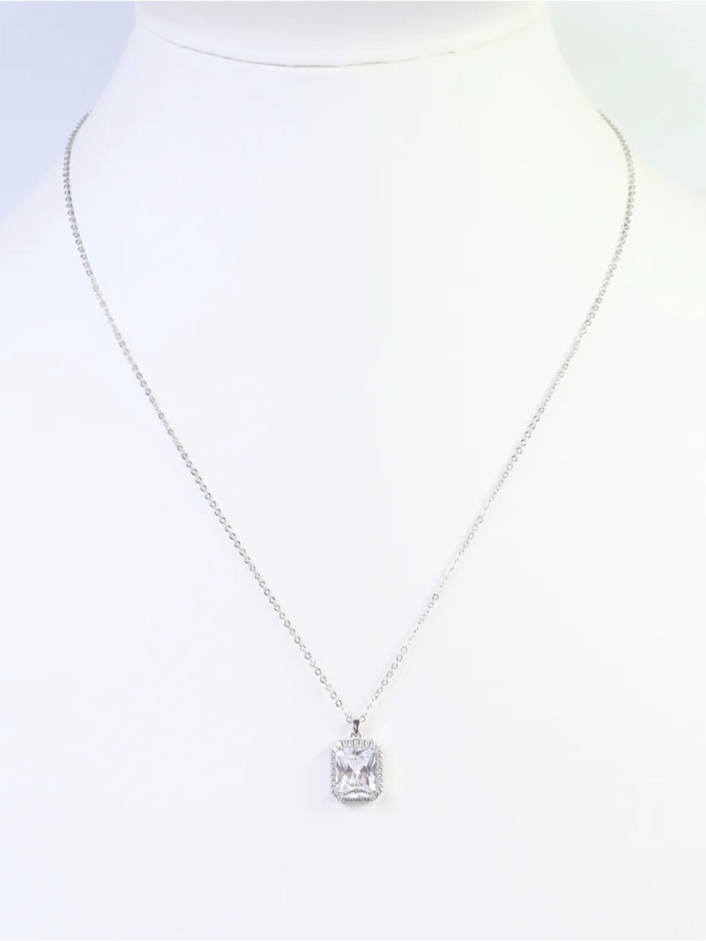 Oneida Crystal CZ Pendant Necklace Silver